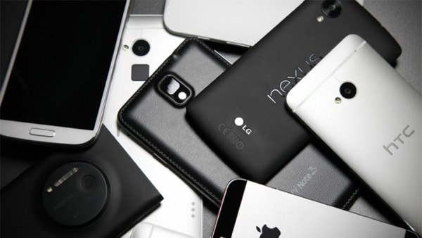 Apple вошла в тройку самых крупных производителей смартфонов