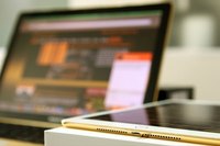 Вьетнамское ювелирное бюро Karalux представило iPad Air 2 в золотом корпусе. 